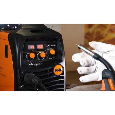 PRO MIG 200 SYNERGY (N229)